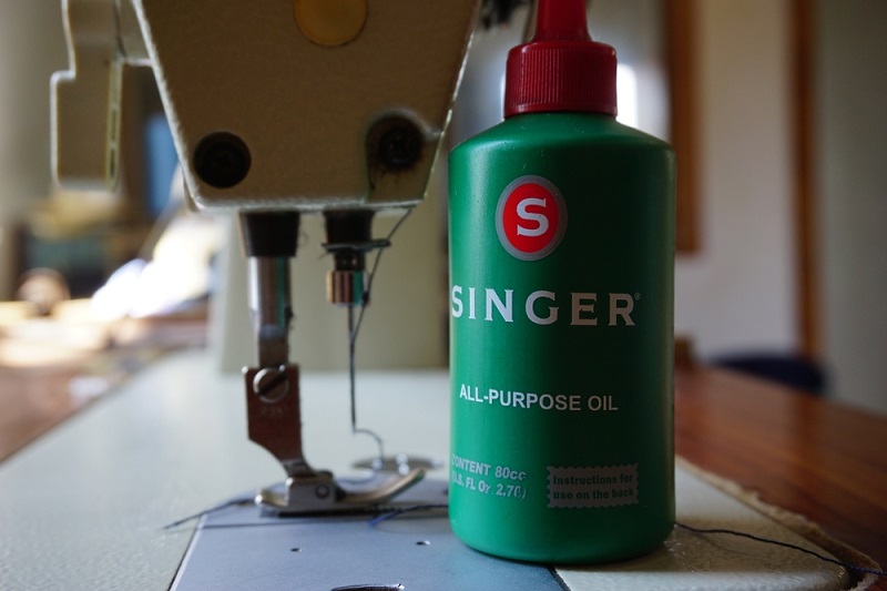 How to Make Professional Sewing Machine Oil (Clear Lubricant)